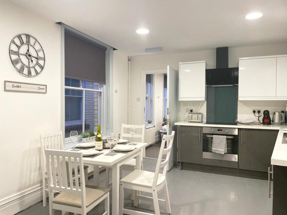 Central Penthouse By Hnfc Stays Newcastle upon Tyne Eksteriør billede